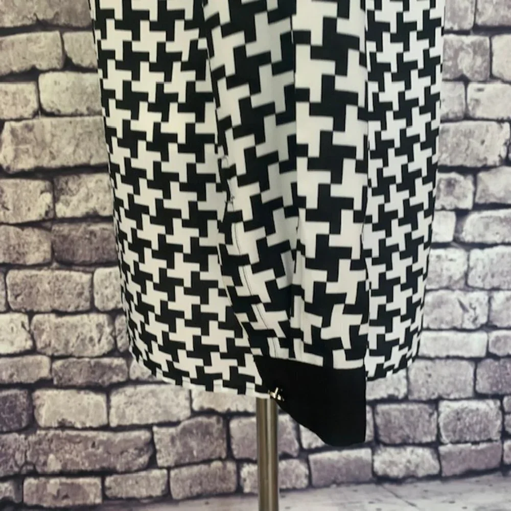Michael Kors Black & White Blouse Size XS
